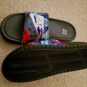 Nike slides